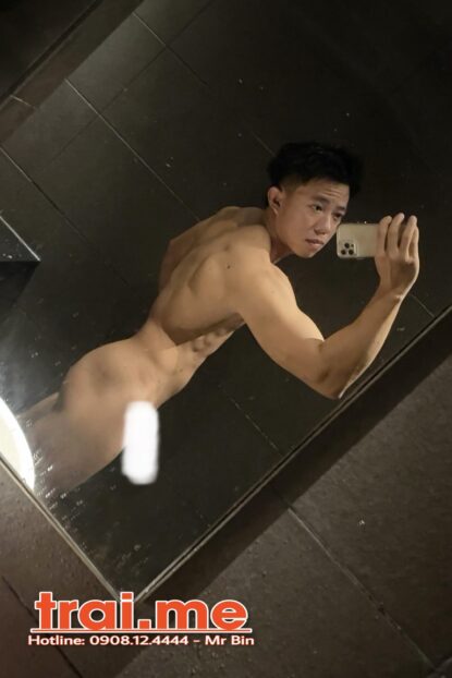 Trải Nghiệm Tuyệt Vời Với Trai 2000 Cứng Ngắt Từ Body Đến Cây Hàng 18cm ( Long A627 )