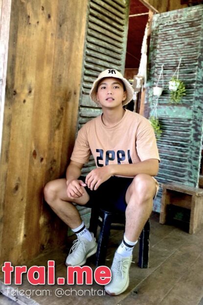 Trai Văn Phòng, Boy Teen Ngoan, Đẹp Trai Khó Cưỡng ( TÍN  A466 )