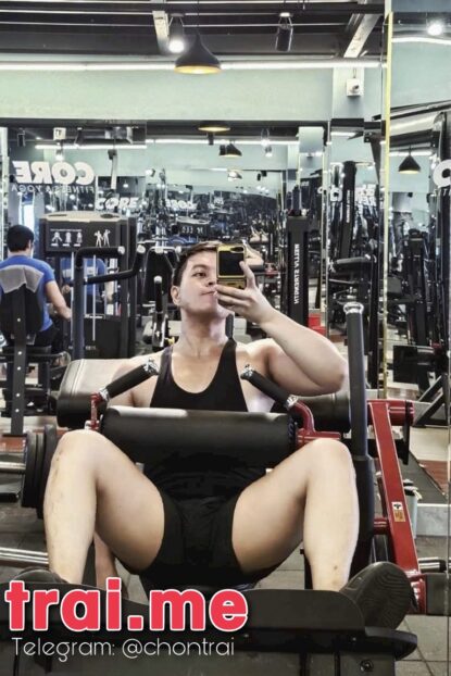Trai Gym Ngon Sạch Sẽ Body Khủng Mông Đùi To Dâm Top Bot ( Danh A630 )