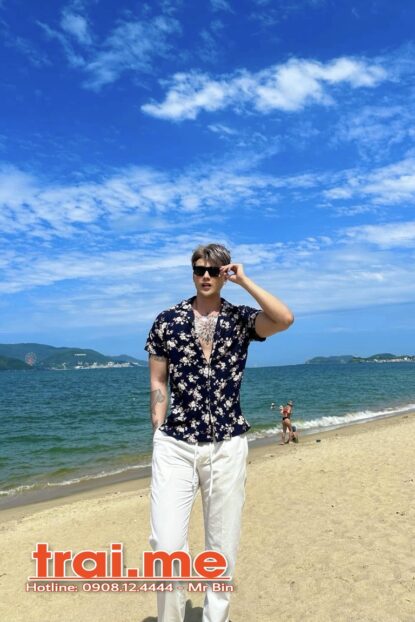 Hot Boy Vip – Body Gym Sexy, Hàng To, Massage Tốt ( Hoàng A531 )