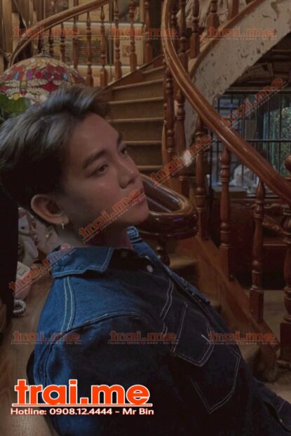 Trai Văn Phòng Có Đủ Sự Ấm Áp Tình Cảm Không AE, Chứ Nhìn Biết Ngon ( Tân A680 )