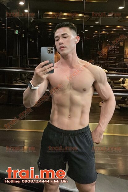 Trai Đẹp Body Ngon, Ngoan Và Dâm, Anh Chọn Nằm Trên Hay Dưới ( MODEL A543 )