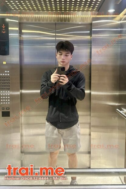 Model Ảnh Mình Dây Đẹp Trai, Cu Bự Nam Tính Làm Bot Bao Dâm ( Thanh A546 )