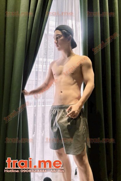 Model Ảnh Mình Dây Đẹp Trai, Cu Bự Nam Tính Làm Bot Bao Dâm ( Thanh A546 )