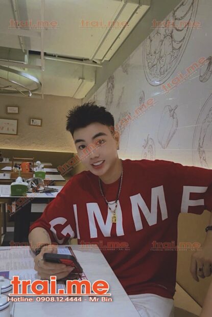 Chàng Trai Mình Dây, Da Trắng Sạch Sẽ, Matxa Làm Tình AZ ( Minh A698 )