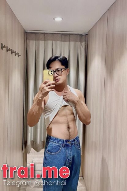 Hot Boy Gym Mình Dây Long Bụng Đẹp Phục Vụ Nhiệt Tình A Đến Z ( Quân A532 )
