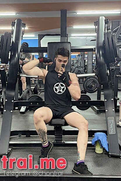 Trai Gym Đẹp Men Cao To Nam Tính Ngon Trai Chuẩn Siêu Phẩm ( Kay Bb67 )