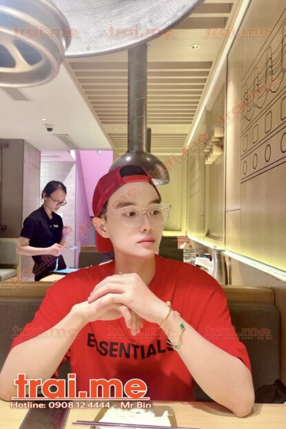 Trai Ngon ,Mặt Cực Dâm, Cu Đẹp, Biết Massage ( An A381 )