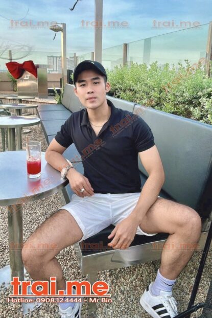 Chàng Trai Đến Từ Tương Lai Sẽ Làm Cho Anh Em Bắn Tung Toé ( Thành A540 )