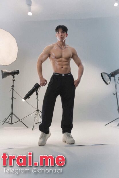 Gym Đẹp, Da Ngâm Massage Tốt, Boy Top Bot Good! Điệu Nghệ ( LÂM A489 )
