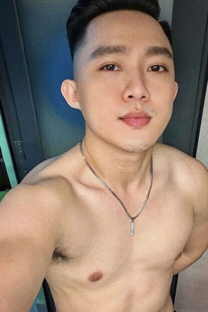 Good! Trai Ngon Mặt Dễ Thương Hàng Khủng, Cu Cứng Body Ngon ( Thuận Bb95 )