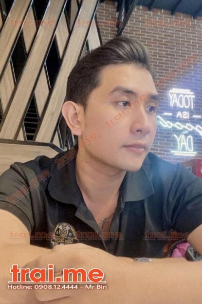 Đẹp Trai, Có Duyên, Tuýp Người Tình Cảm, Như Người Yêu Luôn ( Phú A722 )