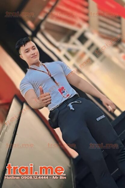 Model Thể Hình, Huấn Luyện Viên Gym Body Cực Mạnh Mẽ, Cao To Khủng ( Phú Bb100 )