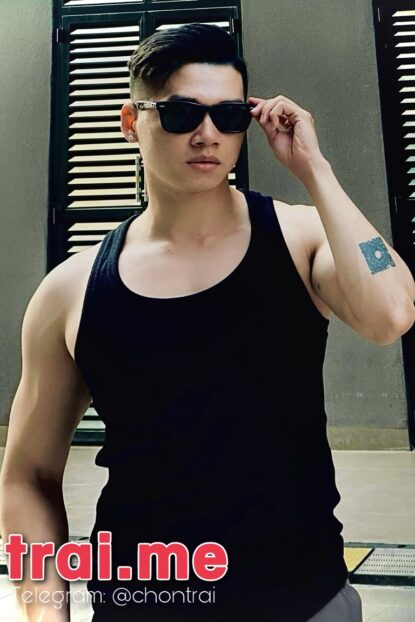 Hot, Trai Ngon Thanh Xuân, Body 6 Múi, Tay Nghề Massage Xuất Sắc ( Nhân A495 )