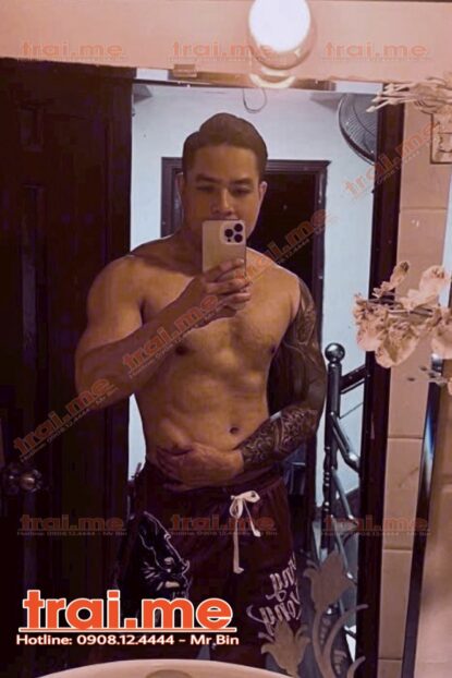 Siêu Phẩm Cực Đỉnh, Cu Bự Body Ngon Đẹp Trai, Hoạt Động Vài Hôm, Mời Anh Em ( Phúc A617 )