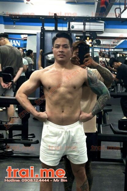 Siêu Phẩm Cực Đỉnh, Cu Bự Body Ngon Đẹp Trai, Hoạt Động Vài Hôm, Mời Anh Em ( Phúc A617 )