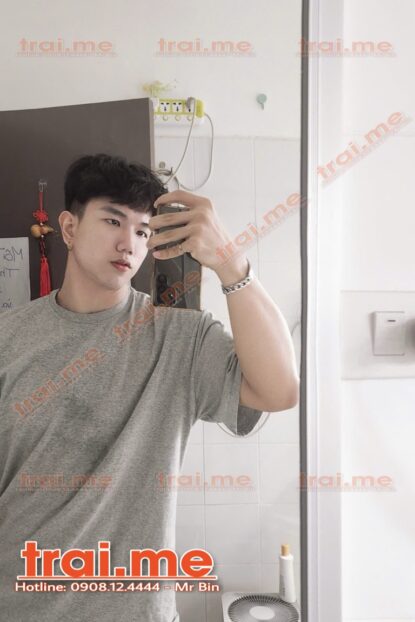 Chàng Trai Dễ Thương, Hàng Khủng, Nhiệt Tình Top Bot Làm Tình Sướng ( Phát A733 )