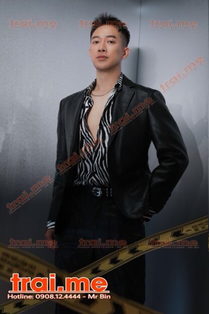 Trai Men Nam Tính, Điềm Đạm Nhẹ Nhàng Và Đầy Tình Cảm ( David A421 )