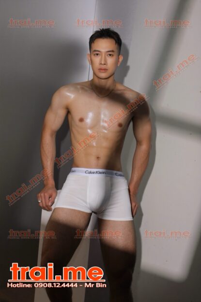 Trai Men Nam Tính, Điềm Đạm Nhẹ Nhàng Và Đầy Tình Cảm ( David A421 )