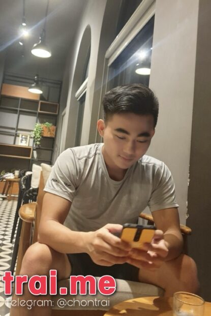 Đẹp Trai, Làm Tình Cứ Như Người Yêu Sao Chịu Nỗi ( VŨ A373 )