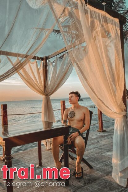 Only Bot Men, Body Gym, Form Dáng Gym Đẹp, Mặt Rất Dzâm ( Tú A427 )