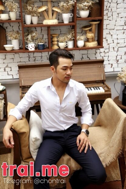 Trai Men Hàng To Mặt Điển Trai Làm Tình Dâm, Gu Lông Râu Quai Nón ( Tùng A581 )