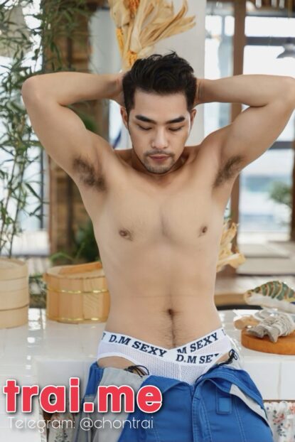 Trai Men Hàng To Mặt Điển Trai Làm Tình Dâm, Gu Lông Râu Quai Nón ( Tùng A581 )