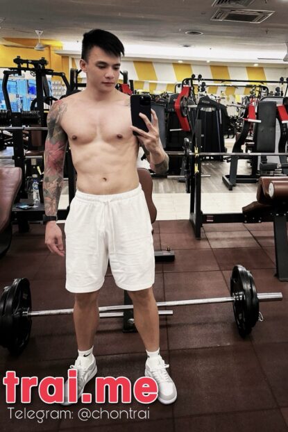 Body Mình Dây Gym Cân Đối Da Trắng Hấp Dẫn, Mặt Rất Men Đẹp Trai ( Đạt A533 )