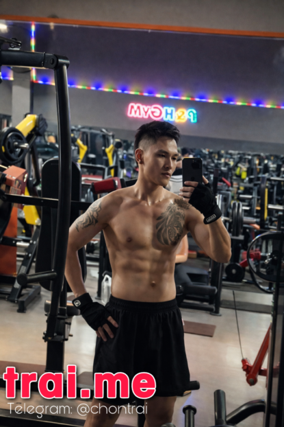 Siêu Phẩm Trai Thẳng Body Ngom, Thơm Mùi Trai Cực Đã ( Nhân A733 )
