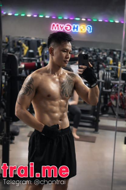Siêu Phẩm Trai Thẳng Body Ngom, Thơm Mùi Trai Cực Đã ( Nhân A733 )