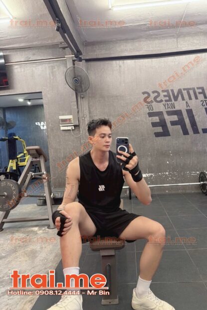 ĐÚNG GU TẤT CẢ KHÁCH YÊU, MẶT ĐẸP, CAO RAO, LÀM TÌNH NGON ( Wind A734 )