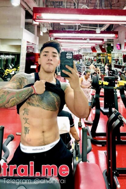 Trai Gym To, Khoai To Đâm Dâm, Bú Giỏi, Bú Khoẻ ( HUY A474 )