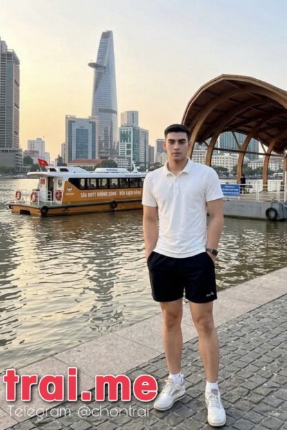 Hotboy Da Trắng, Hàng To Body Quá Sexy Boy, Làm Tình Rất Yêu ( Tú A642 )