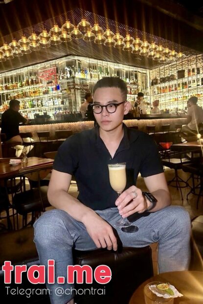 Model Ngon, Đẹp Trai, Cao Ráo Da Trắng Thư Sinh Cu Bự Đẹp ( Thịnh A462 )