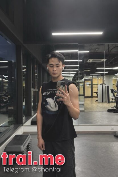 Model Vip 1m80 Chuẩn VIP Hot Trai, Mặt Cực Men Dễ Thương ( Ali Bb120 )